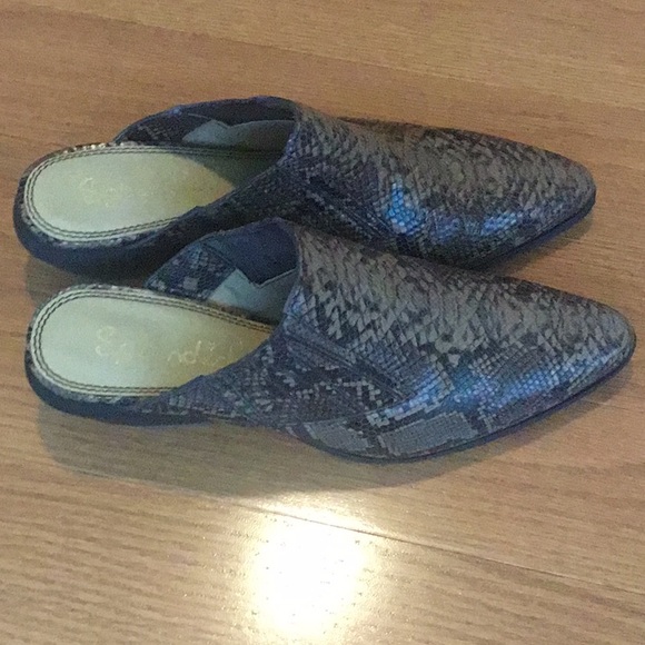 Snakeskin mules by Splendid size 8M - Picture 4 of 5